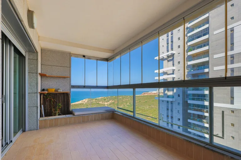 WhatsApp Image 2025 02 13 at 02.38.32 9b0170c7 768x512