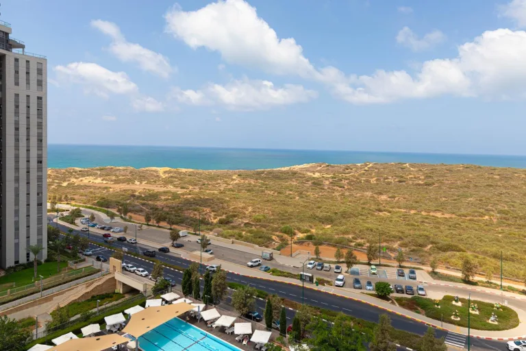 WhatsApp Image 2025 02 13 at 03.05.11 4cd67622 768x512