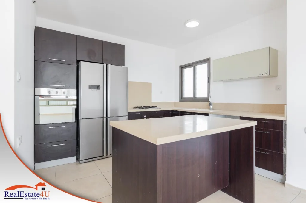 PHOTO 2026 01 01 13 02 25 24 1 1024x682