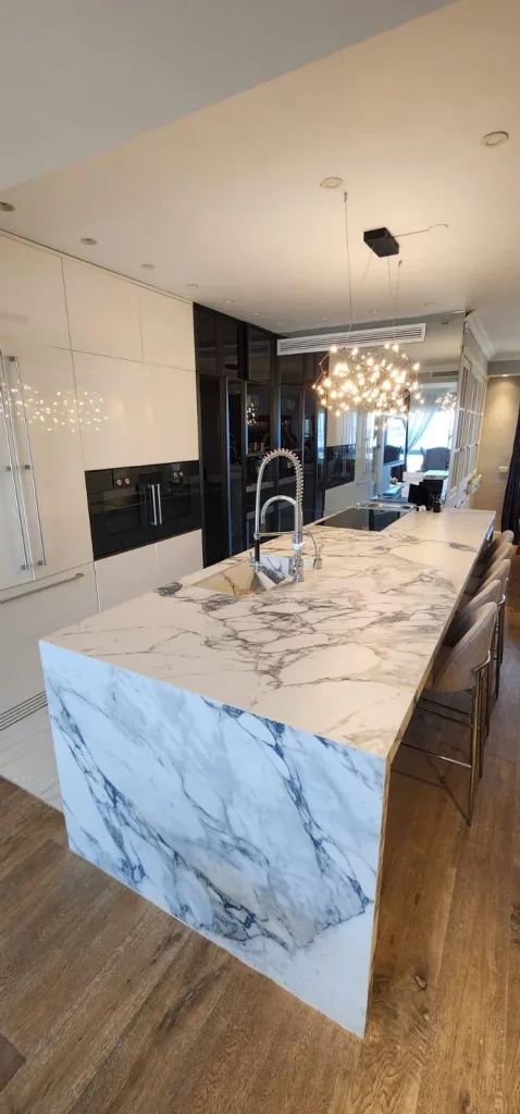 PHOTO 2026 01 12 18 55 32 2 1 478x1024