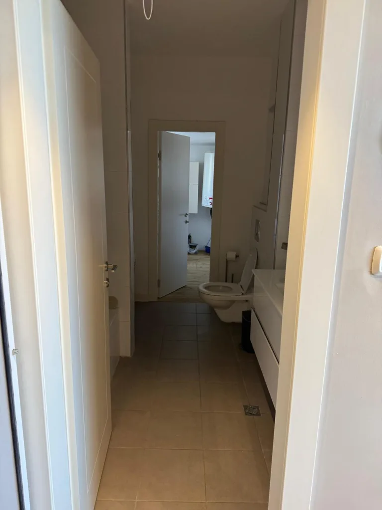 827e8726 e1ed 48a5 ac69 2de70ae9b8b6 768x1024